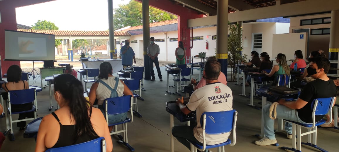 Foto 7 de 8 — Educação de Trabiju promove capacitação aos professores e se prepara para a volta às aulas